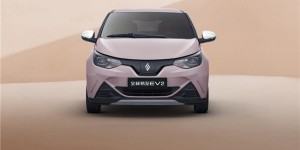 江铃集团新能源易至汽车全新易至EV2，一台懂乡镇路况的代步小车