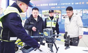 兰州市第十三个122“全国 交通安全日”主题活动启动