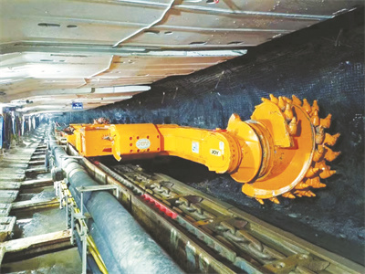 5-2 1 2 中能煤田公司入列全.jpg