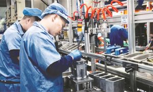 1-1 1 勇立潮头唱大风.jpg