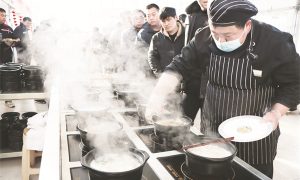 8-1 图1望田煤业公司职工自助餐.jpg