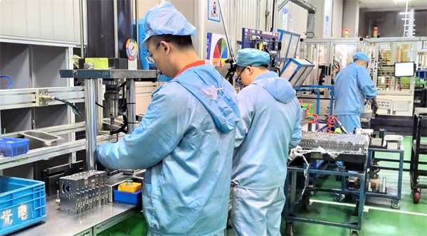 1 长春一东零部件公司：转型升级 向“新”发力.jpg