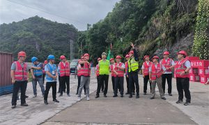 1 1 现场观摩.jpg