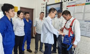 3图片新闻 浙江巨化 组织开展现场安全示范教学.jpg